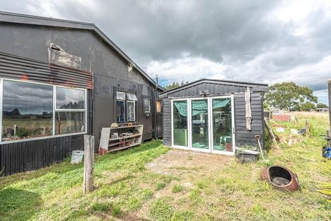 Photo of property in 43 Flower Street, Bulls, 4818