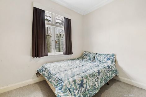 Photo of property in 40 Awa Road, Miramar, Wellington, 6022