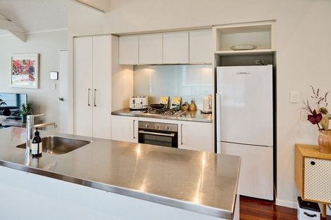 Photo of property in 5a Lambley Road, Titahi Bay, Porirua, 5022