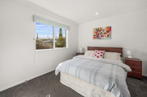 Photo of property in 3 Montgomery Crescent, Kinloch, Taupo, 3377