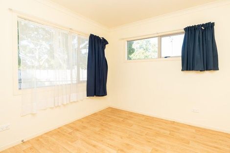 Photo of property in 2 Sare Crescent, Fairfield, Hamilton, 3214