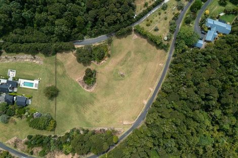 Photo of property in 214a Three Oaks Drive, Dairy Flat, 0794