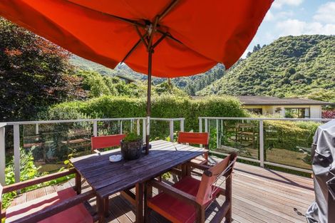 Photo of property in 1 Okiwa Place, Anakiwa, Picton, 7281