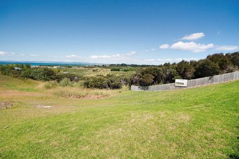 Photo of property in 12 Bay Heights Drive, Karikari Peninsula, 0483