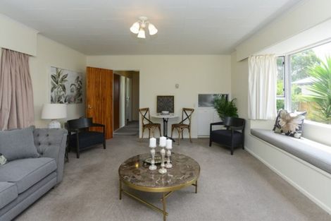 Photo of property in 16 Selwyn Road, Havelock North, 4130