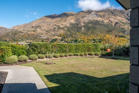 Photo of property in 14 Morning Star Terrace, Arthurs Point, Queenstown, 9371