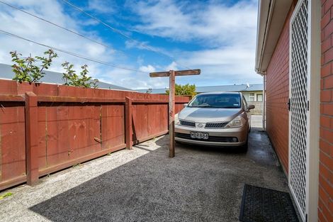 Photo of property in 79b Oxford Street, South Dunedin, Dunedin, 9012