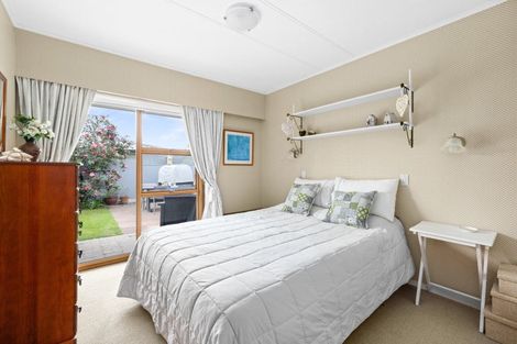 Photo of property in 24 Tokomaru Drive, Havelock North, 4130