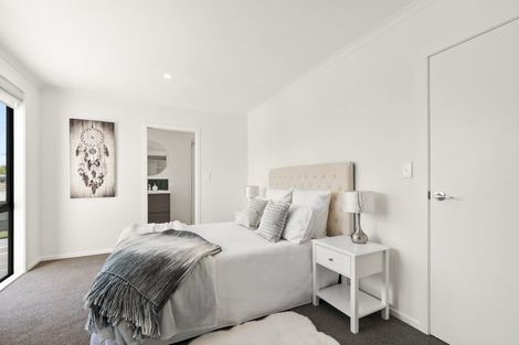 Photo of property in 30c Russell Road, Manurewa, Auckland, 2102