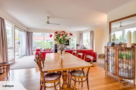 Photo of property in 36 Whareora Terrace, Cashmere, Christchurch, 8022