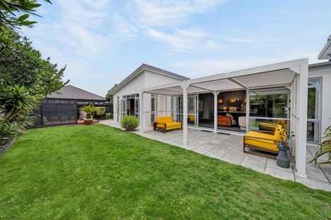 Photo of property in 66 Lamorna Road, Parklands, Christchurch, 8083