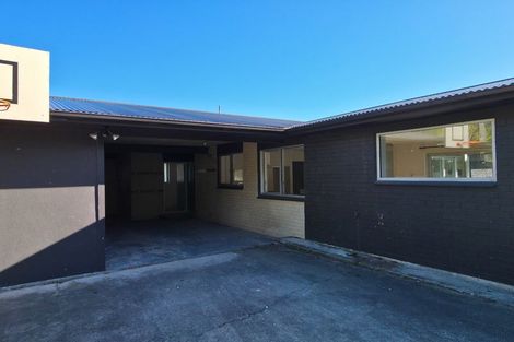 Photo of property in 22 Alexander Street, Waikanae, 5036