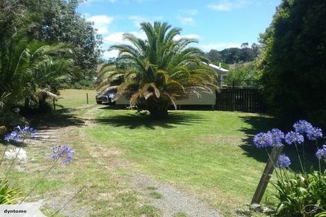 Photo of property in 6 Sandy Beach Road, Tinopai, Matakohe, 0593