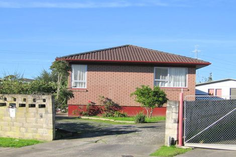 Photo of property in 8 Vetori Place, Clover Park, Auckland, 2023