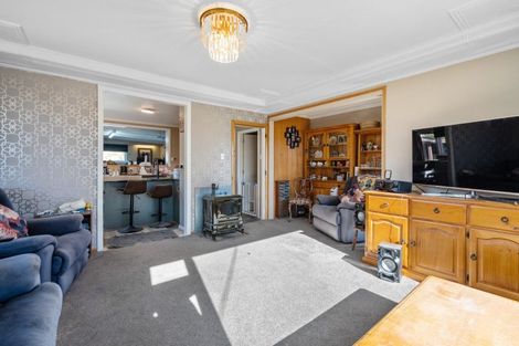 Photo of property in 12 Welles Street, Ranfurly, 9332