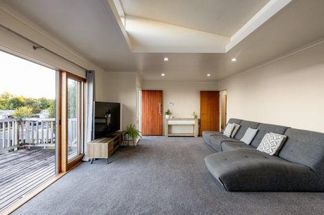 Photo of property in 24 Rothesay Place, Dinsdale, Hamilton, 3204