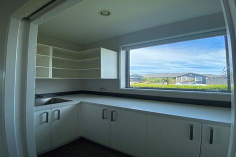 Photo of property in 27 Winfield Drive, Wigram, Christchurch, 8042