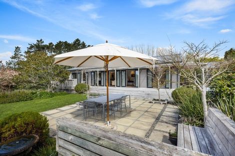 Photo of property in 2 Valley Road, Waitoki, Kaukapakapa, 0871