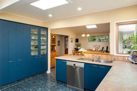 Photo of property in 8 Denholm Road, Hospital Hill, Napier, 4110