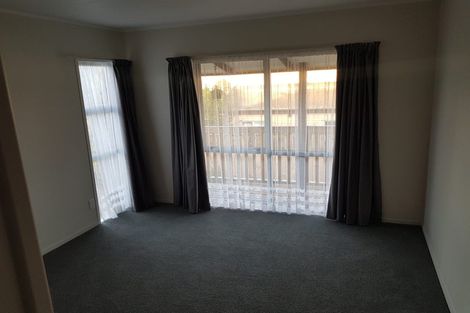 Photo of property in 6 Felicity Place, Unsworth Heights, Auckland, 0632