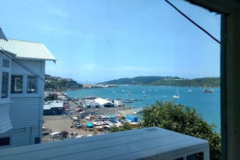 Photo of property in 466 Evans Bay Parade, Hataitai, Wellington, 6021