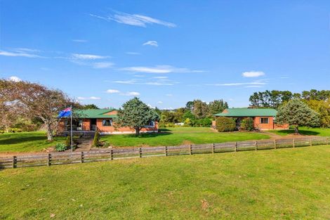 Photo of property in 245 Taurangaruru Road, Karioitahi, Waiuku, 2683