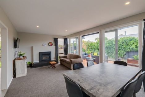 Photo of property in 126 Effingham Street, North New Brighton, Christchurch, 8083