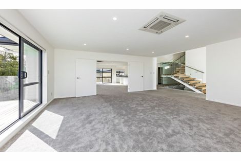 Photo of property in 40 Dawood Place, The Gardens, Auckland, 2105