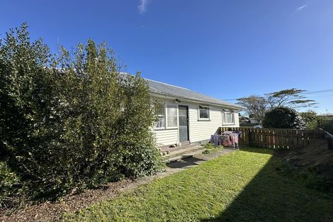 Photo of property in 10 Quinn Road, Levin, 5510