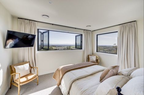 Photo of property in 42 Mclean Road, Havelock North, 4294