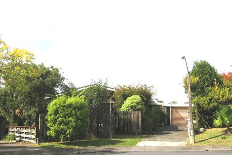 Photo of property in 65 Parr Terrace, Castor Bay, Auckland, 0620
