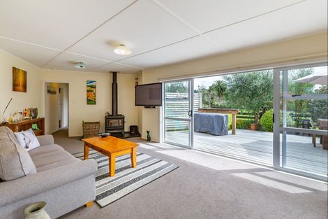 Photo of property in 174 Muhunoa Road West, Ohau, Levin, 5570