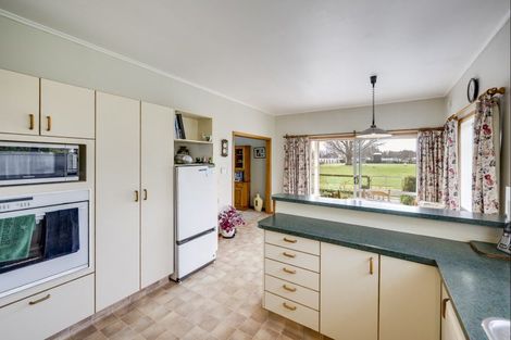 Photo of property in 39 Farndon Road, Clive, 4102