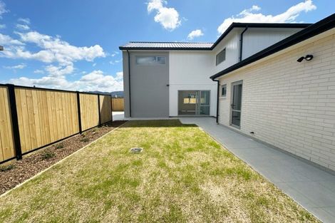 Photo of property in 91 Cynisca Crescent, Wallaceville, 5018