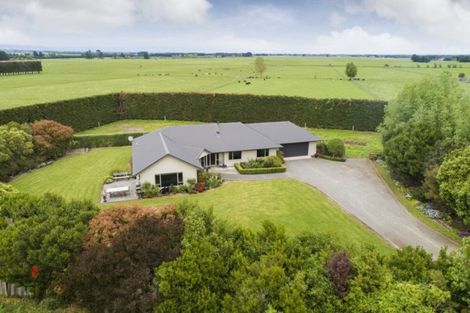 Photo of property in 62 Almadale Road, Cheltenham, Feilding, 4777