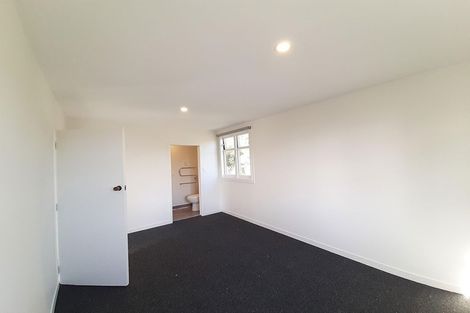 Photo of property in 24 Inglis Street, Birkenhead, Auckland, 0626