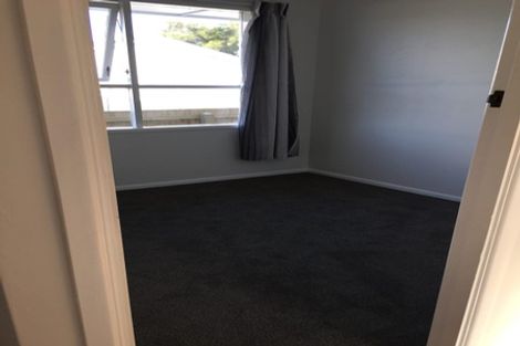 Photo of property in 44 Gossamer Drive, Pakuranga Heights, Auckland, 2010