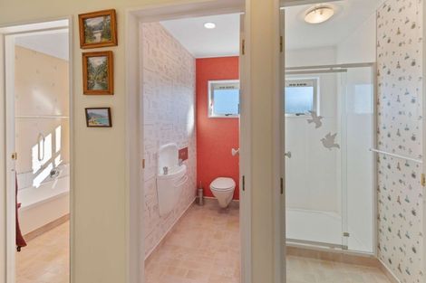 Photo of property in 8 Titter Place, Springvale, Whanganui, 4501