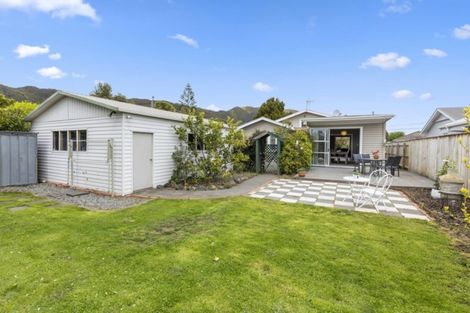 Photo of property in 8 Brasell Street, Fairfield, Lower Hutt, 5011