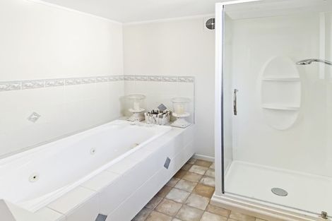 Photo of property in 3 Grand View Road, Remuera, Auckland, 1050