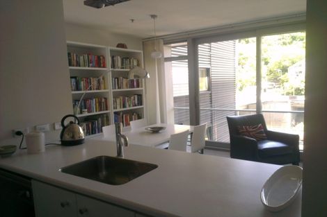 Photo of property in Montreaux Apartments, 3k/164 The Terrace, Wellington Central, Wellington, 6011