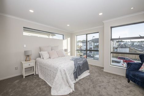 Photo of property in 54 Tir Conaill Avenue, Flat Bush, Auckland, 2019
