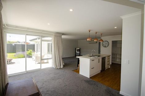 Photo of property in 10 Phoenix Place, Cromwell, 9310