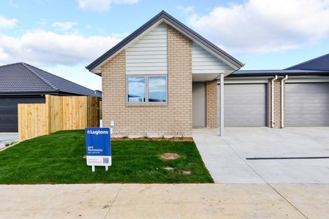 Photo of property in 52 Waruhia Crescent, Rototuna North, Hamilton, 3281