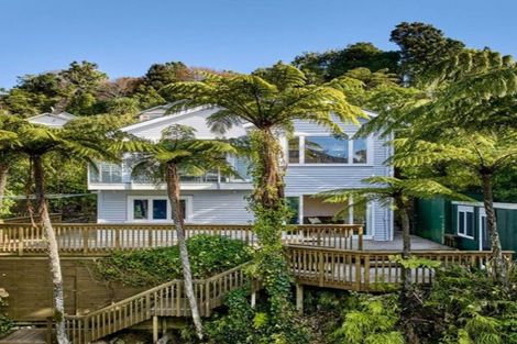 Photo of property in 42 Nottingham Street, Karori, Wellington, 6012