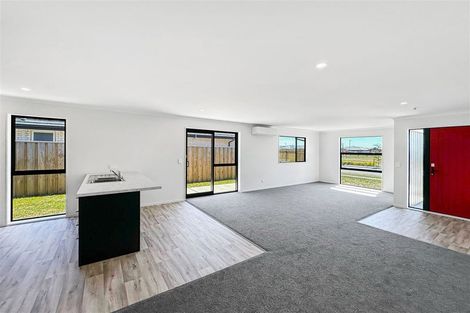Photo of property in 86 Broadway Parade, Rolleston, 7615