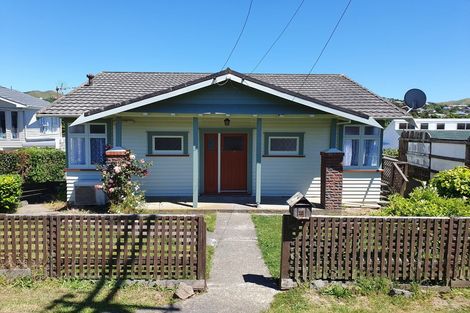 Photo of property in 13 Retter Street, Paparangi, Wellington, 6037