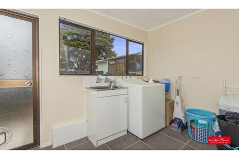 Photo of property in 12 Eureka Place, Parahaki, Whangarei, 0112