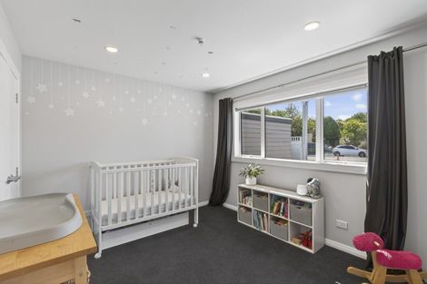 Photo of property in 134 Tukapa Street, Westown, New Plymouth, 4310