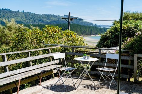 Photo of property in 50 Bay Road, Purakaunui, Port Chalmers, 9081